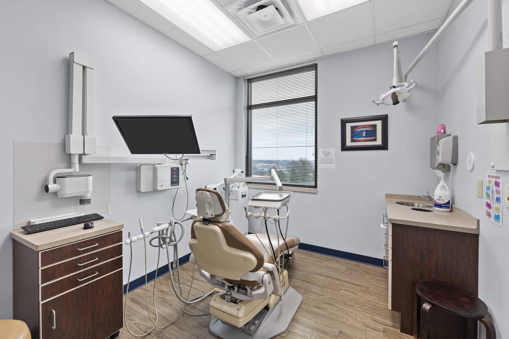Distinct patient exam room in Dr. Kevin Burgdorf’s dental clinic, illustrating the variety and quality of patient care environments.